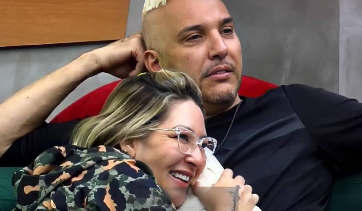 Power Couple: Enquete aponta eliminação de Baronesa e Rogério