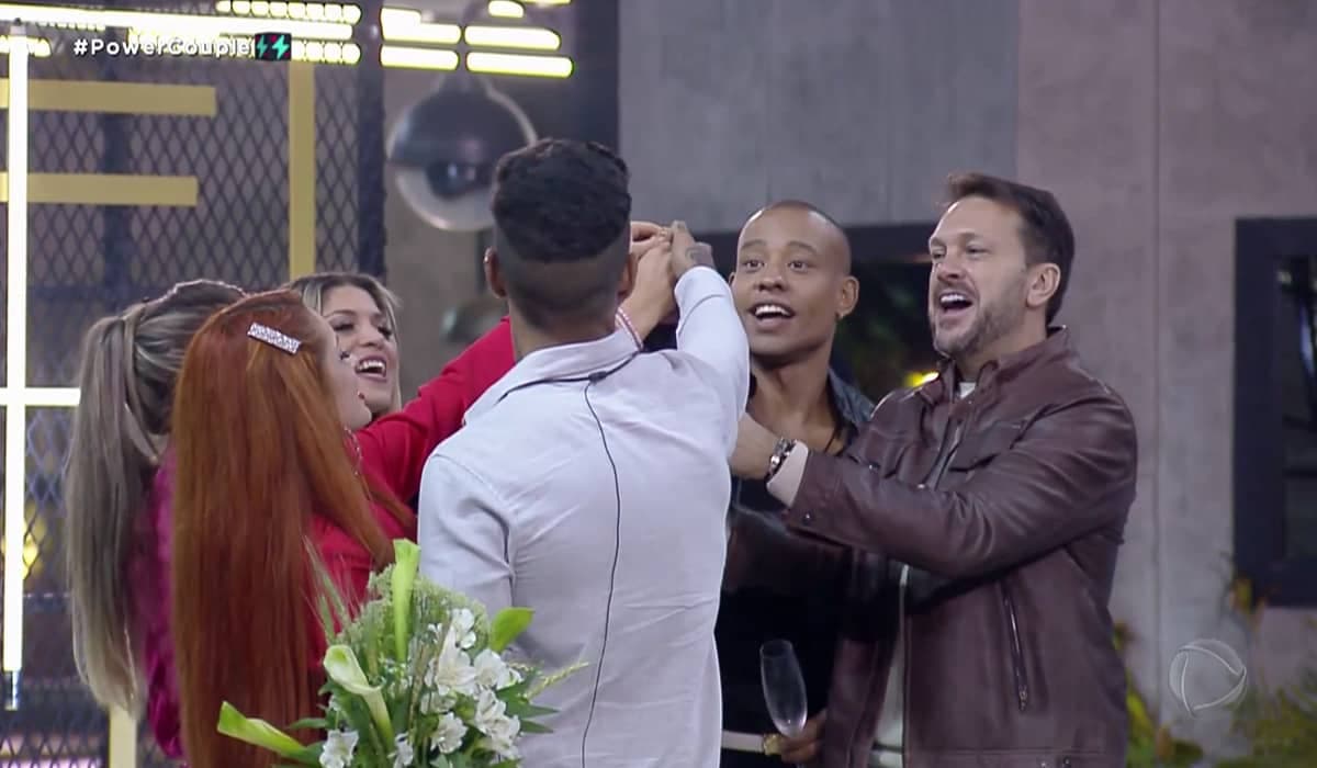Final do Power Couple Brasil revelará qual será o casal vitorioso hoje 14/07
